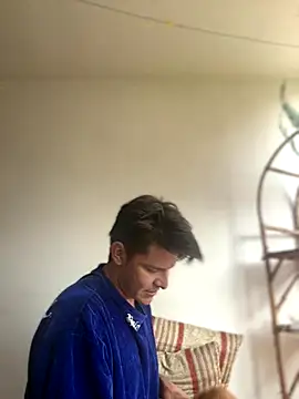 Snapshot of _NickJuniorr chatting on December 16, 2:00 pm NickJuniorr online show from December 16, 2:00 pm