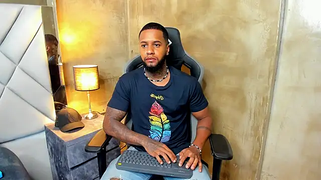 Snapshot of jay_jhonson01 chatting on December 23, 3:04 am jay jhonson01 online show from December 23, 3:04 am