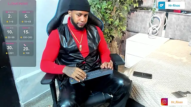 Snapshot of jay_jhonson01 chatting on February 16, 3:24 am jay jhonson01 online show from February 16, 3:24 am