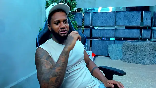 Snapshot of jay_jhonson01 chatting on March 6, 3:58 am jay jhonson01 online show from March 6, 3:58 am