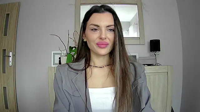 Addisonadore online show from January 16, 7:45 am