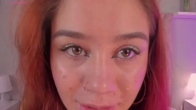 Snapshot of Amelia_Saenz_ chatting on June 17, 7:48 pm Amelia Saenz online show from June 17, 7:48 pm