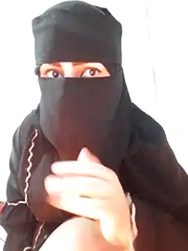 Snapshot of Natascha-31 chatting on December 17, 7:20 pm Natascha-31 online show from December 17, 7:20 pm