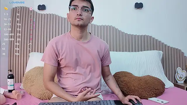 Archie 77 online show from February 20, 3:25 am