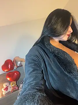 Lena-Williamss online show from February 15, 4:09 am