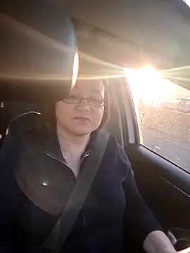 tantriquegirl06 online show from February 13, 7:04 am