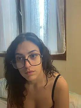 CoquineCharmeuse online show from February 8, 1:36 pm