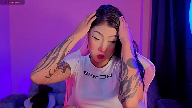 sharonbone online show from April 28, 3:22 am