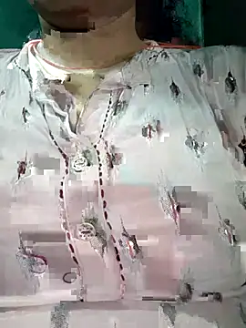 Snapshot of teena-11 chatting on July 24, 9:40 am teena-11 online show from July 24, 9:40 am