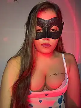 Snapshot of Amaira_69 chatting on July 21, 12:18 pm Amaira 69 online show from July 21, 12:18 pm