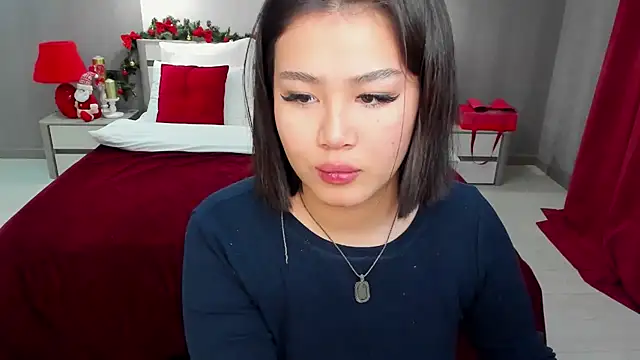 Brunette Charm online show from December 21, 6:04 pm