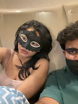 Snapshot of Cutie_Seema chatting on April 19, 7:05 pm Cutie Seema online show from April 19, 7:05 pm