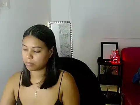 Shawnycarson online show from April 2, 3:09 pm