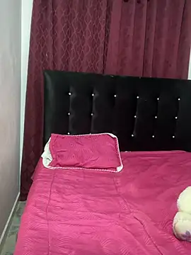 Sophia Moons  online show from February 19, 5:03 am