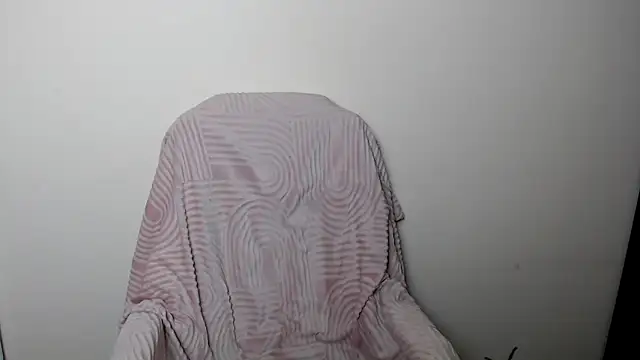 LiaSeass  online show from February 27, 12:16 pm