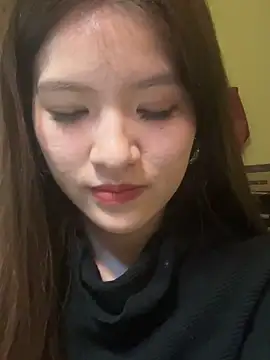 Momochen8839 online show from February 24, 10:24 am