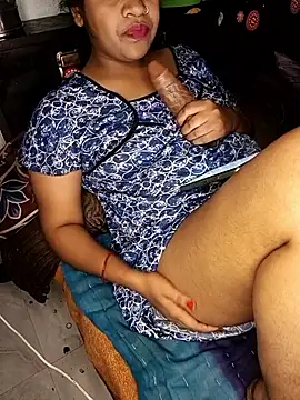 Snapshot of Desi_bhabhi299 chatting on December 16, 5:18 pm Desi bhabhi299 online show from December 16, 5:18 pm