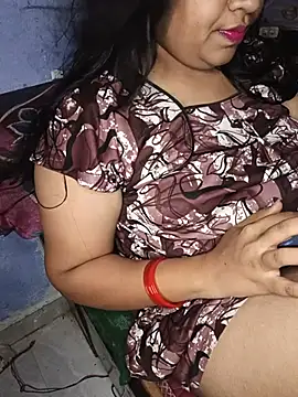 Snapshot of Desi_bhabhi299 chatting on July 5, 6:37 pm Desi bhabhi299 online show from July 5, 6:37 pm