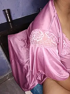 Snapshot of Desi_bhabhi299 chatting on July 24, 5:22 pm Desi bhabhi299 online show from July 24, 5:22 pm