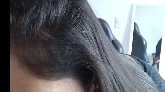 NovahPerotti online show from February 26, 8:08 pm