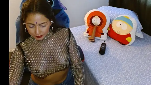 NovahPerotti online show from March 2, 7:10 pm