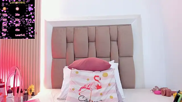 Snapshot of emily_rivas_ chatting on August 4, 2:59 am emily rivas online show from August 4, 2:59 am