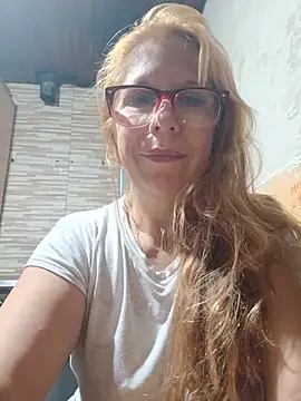 cari75 online show from June 13, 8:01 am