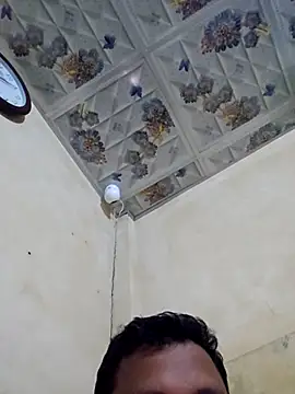 Snapshot of SHARIF12123 chatting on December 20, 1:29 pm SHARIF12123 online show from December 20, 1:29 pm