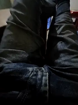 Snapshot of SHARIF12123 chatting on February 11, 8:08 am SHARIF12123 online show from February 11, 8:08 am