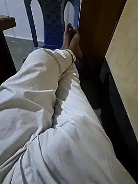 Snapshot of SHARIF12123 chatting on February 23, 6:05 pm SHARIF12123 online show from February 23, 6:05 pm