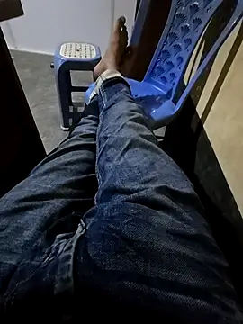 Snapshot of SHARIF12123 chatting on March 20, 5:07 pm SHARIF12123 online show from March 20, 5:07 pm