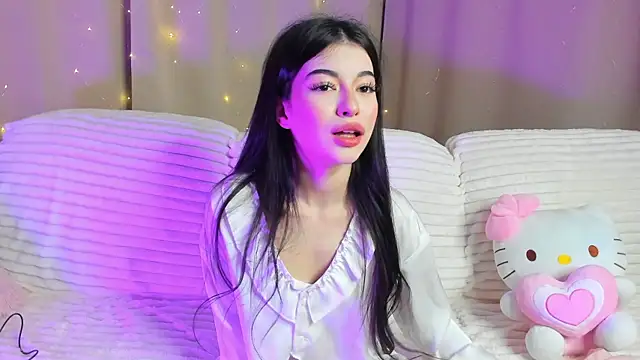 Snapshot of LisaColee chatting on June 16, 6:21 pm LisaColee online show from June 16, 6:21 pm
