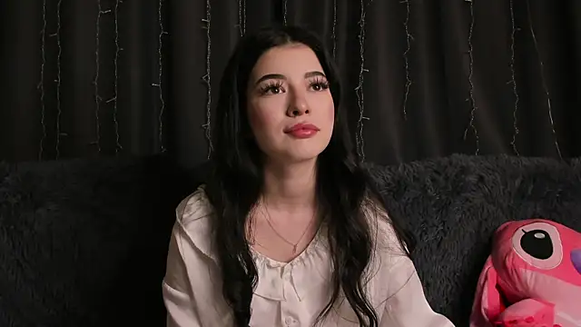 Snapshot of LisaColee chatting on June 22, 9:01 pm LisaColee online show from June 22, 9:01 pm