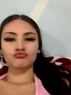 meloddyparker online show from December 18, 6:14 pm