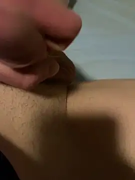 Snapshot of GrosserDickerSchwanz17cm chatting on May 18, 5:13 am GrosserDickerSchwanz17cm online show from May 18, 5:13 am