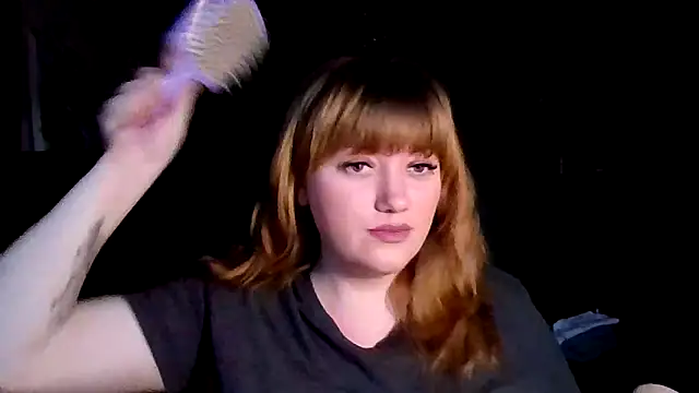 Snapshot of swett_girll chatting on February 8, 3:04 pm swett girll online show from February 8, 3:04 pm