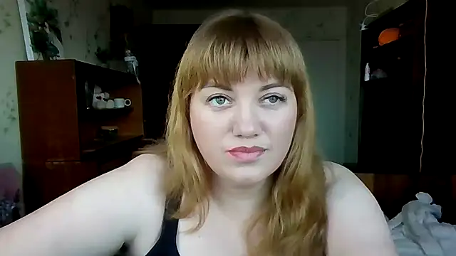 Snapshot of swett_girll chatting on February 19, 1:40 pm swett girll online show from February 19, 1:40 pm