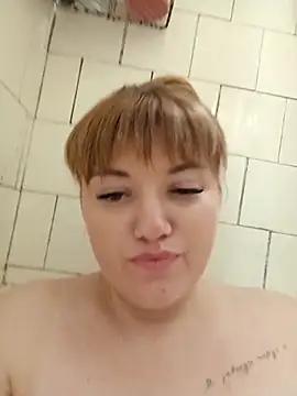 Snapshot of swett_girll chatting on March 7, 7:55 pm swett girll online show from March 7, 7:55 pm