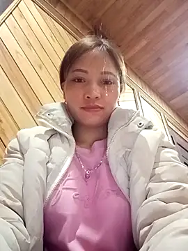 Phyya K2 online show from December 18, 10:16 pm