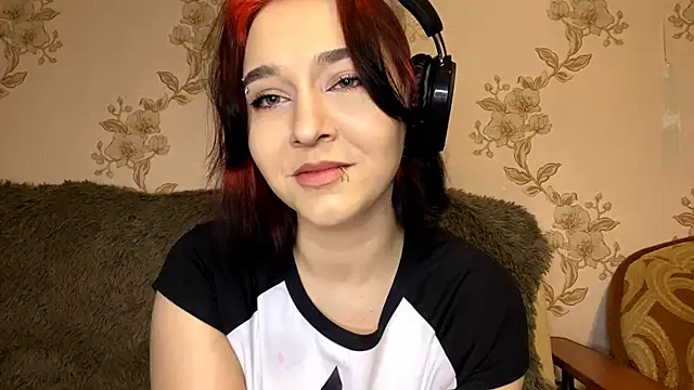 EmilyVeiro online show from January 16, 6:12 pm