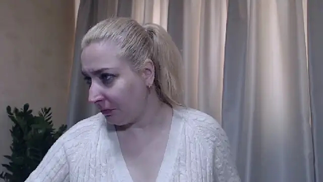 sweetpussy13 online show from May 7, 5:02 am