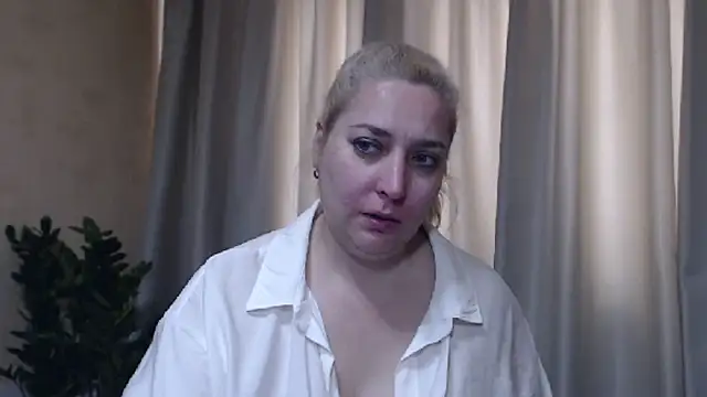 sweetpussy13 online show from May 22, 5:03 am