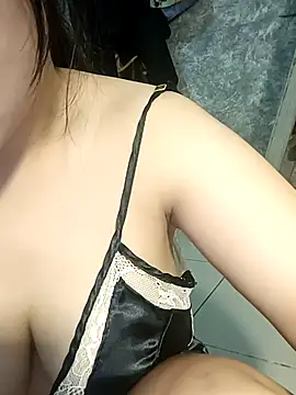 Snapshot of lavi-cute chatting on December 22, 7:16 am lavi-cute online show from December 22, 7:16 am