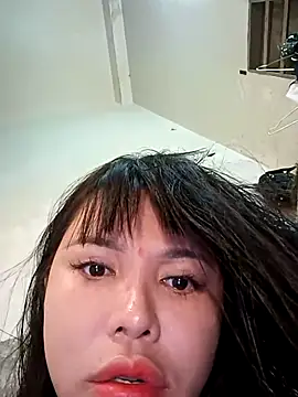 Snapshot of lavi-cute chatting on January 16, 8:18 am lavi-cute online show from January 16, 8:18 am