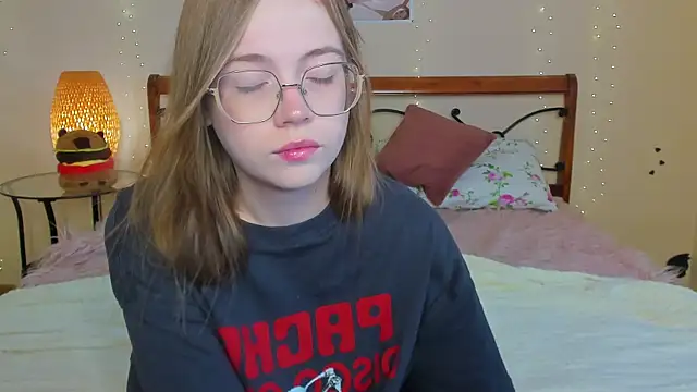 Snapshot of miya_soft chatting on July 2, 1:49 am miya soft online show from July 2, 1:49 am