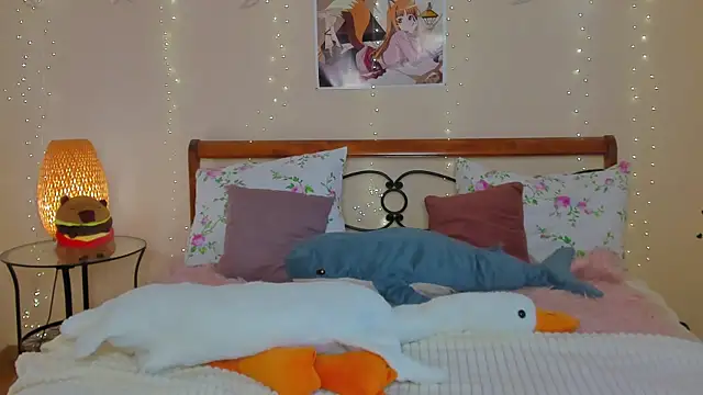 Snapshot of miya_soft chatting on July 4, 1:23 am miya soft online show from July 4, 1:23 am