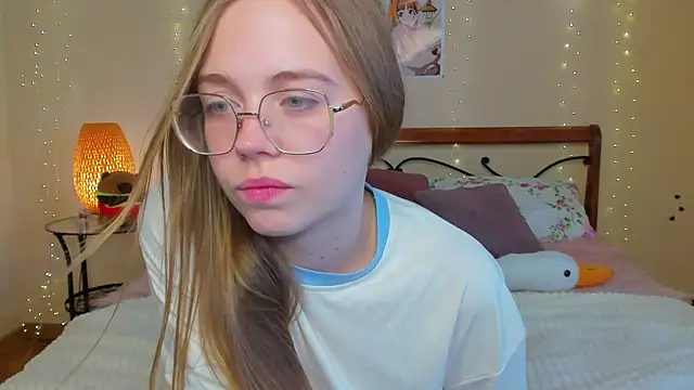 Snapshot of miya_soft chatting on July 31, 1:49 am miya soft online show from July 31, 1:49 am