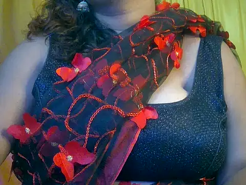 Snapshot of MISTI_KOLK chatting on May 16, 8:33 am MISTI KOLK online show from May 16, 8:33 am