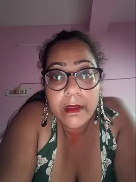 Snapshot of MISTI_KOLK chatting on July 7, 9:46 am MISTI KOLK online show from July 7, 9:46 am