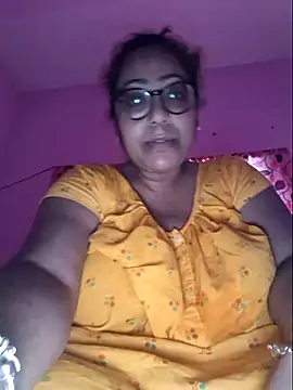 Snapshot of MISTI_KOLK chatting on July 16, 12:11 pm MISTI KOLK online show from July 16, 12:11 pm